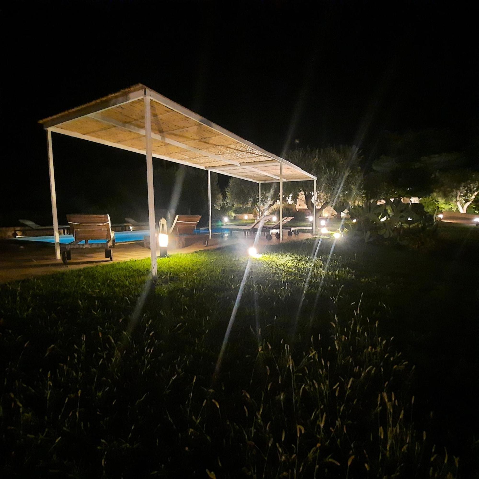 Villa Mest Pepp 모노폴리 외부 사진